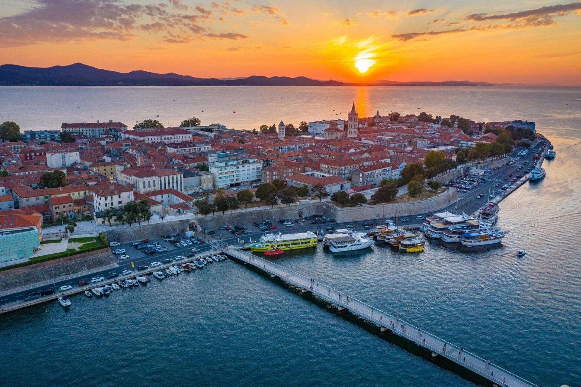 Allure Apartments Zadar Exteriör bild
